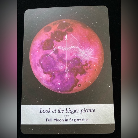 Moonology Oracle Cards. #44 Cards & guide book by Yasmin Boland with storage box - Picture 10 of 11